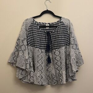Akemi‎ + Kin Anthropologie Gingham OS Kimono Black and White